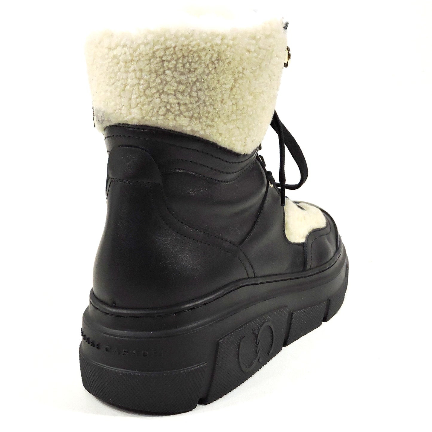 CASADEI ๐ฎ๐น WOMEN'S BLACK SOFT LEATHER WHITE MERINO FUR WINTER FASHION BOOTIE