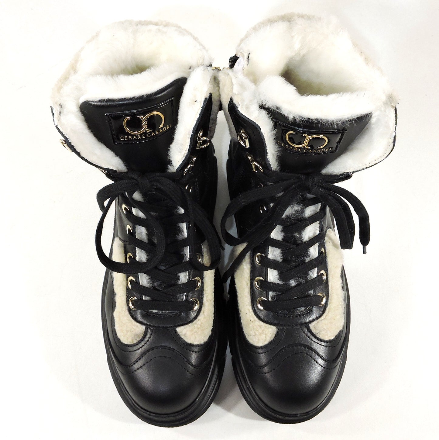 CASADEI ๐ฎ๐น WOMEN'S BLACK SOFT LEATHER WHITE MERINO FUR WINTER FASHION BOOTIE