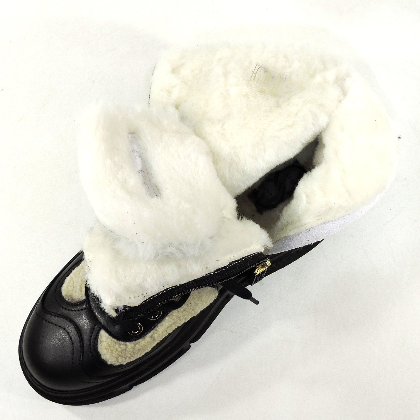 CASADEI ๐ฎ๐น WOMEN'S BLACK SOFT LEATHER WHITE MERINO FUR WINTER FASHION BOOTIE
