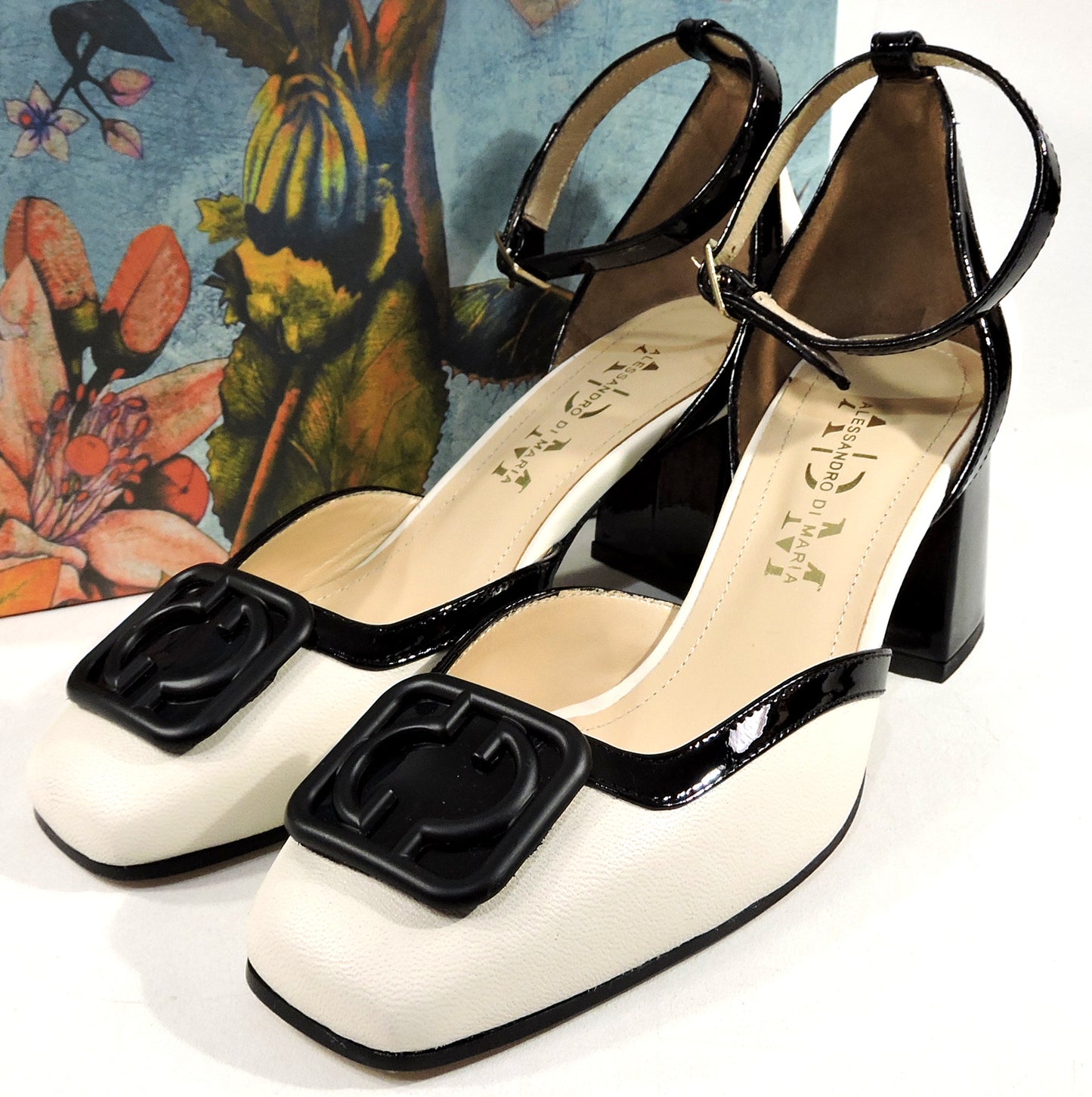 ALESSANDRO DI MARIA ๐ฎ๐น WOMEN'S OFF WHITE & BLACK COMFORT SANDALS