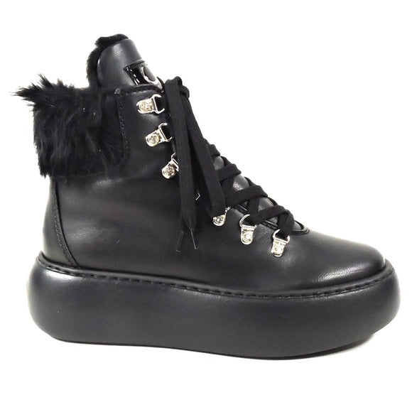 ๐ฎ๐น MADE IN ITALY Leather upper Lamb fur lining Lace up Rubber sole Hand made