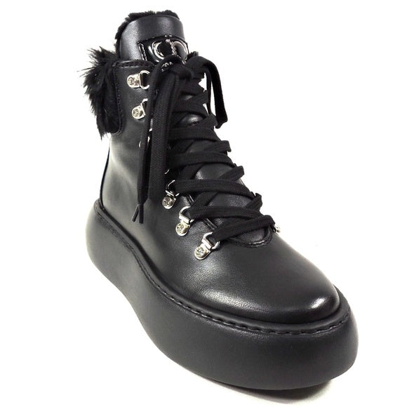 ๐ฎ๐น MADE IN ITALY Leather upper Lamb fur lining Lace up Rubber sole Hand made