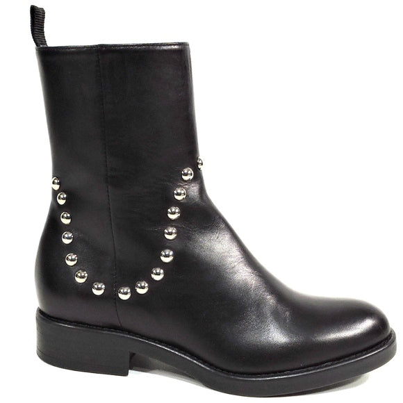 Women's Black Soft Leathe Comfort Ankle Bootie