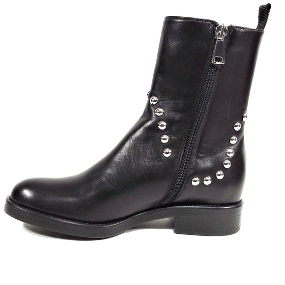 Women's Black Soft Leathe Comfort Ankle Bootie