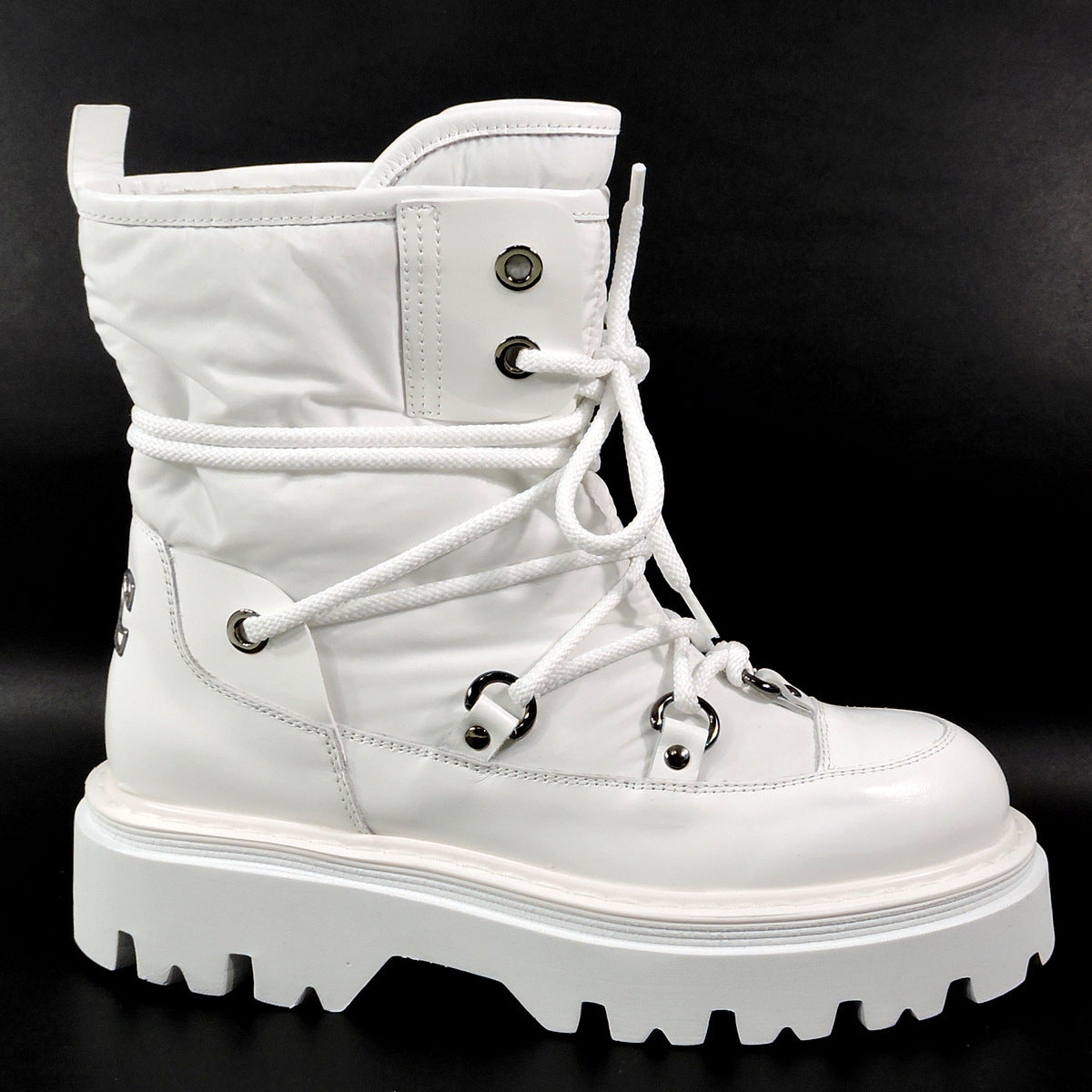 CASADEI 🇮🇹 WOMENS WHITE LEAHER WINTER ANKLE BOOTS